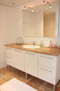 Fotografie z fotogalerie ubytování Tøndegården 3 rooms apartment v destinaci Odense + 21 fotografií