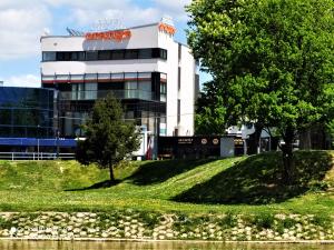 Vrt u objektu Orange Hotel