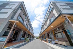 The building in which the homestay is located