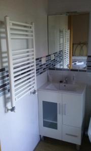 A kitchen or kitchenette at Hosteria Calixtino