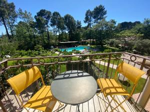 Bassein majutusasutuses Les Sables d'Ocre & SPA või selle lähedal