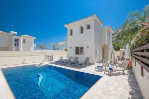 Gallery image of Mylos Villas in Protaras