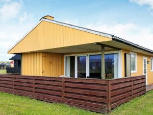 Gallery image of 5 person holiday home in Lemvig in Trans