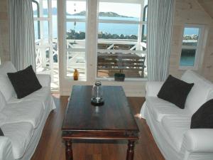 Ruang duduk di 6 person holiday home in Åram-By Traum