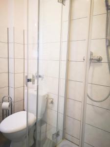 Ένα μπάνιο στο Bernkasteler Moselapartments +46 φωτογραφίες
