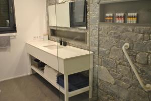 
Ett badrum på Elion Luxury Apartments
