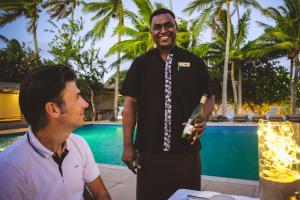 Členové personálu v ubytování Paradise Cove Resort + 37 fotografií