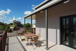 En balkong eller terrasse på Tanunda Hotel Apartments