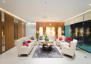 Χώρος καθιστικού στο Hotel Fuse Rayong