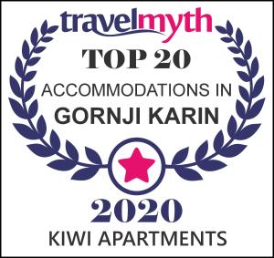 un logotipo para las principales organizaciones de Kyrgyz en Alemania en Kiwi apartments, en Gornji Karin