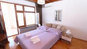Photo de la galerie de l'établissement Apartments Villa Flamingo, à Makarska