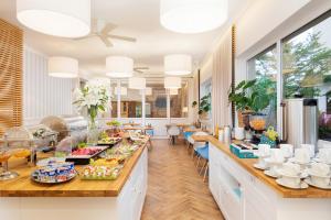 Jedlo v ubytovaní bed & breakfast alebo blízkom okolí