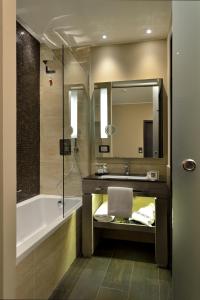 Koupelna v ubytování Rome Life Hotel