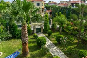 Vonkajšia záhrada v ubytovaní Villa Garden Star