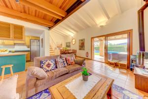 Kuchyň nebo kuchyňský kout v ubytování Villa Camp Gran by Sealand Villas