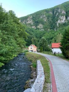 Foto dalla galleria di Idila a Bajina Bašta