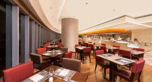 Restoran või mõni muu söögikoht majutusasutuses Crowne Plaza Macau by IHG