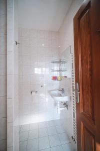 Koupelna v ubytování Hotel Večernice
