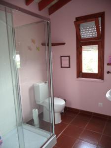 Vonios kambarys apgyvendinimo įstaigoje Green and Blue Cottage