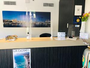 Fotografie z fotogalerie ubytování Hôtel Corniche du Liouquet v destinaci La Ciotat
