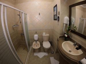 Ванная комната в Oriental Rivoli Hotel & Spa
