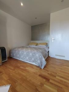 Krevet ili kreveti u jedinici u objektu GL Single Town Apartment