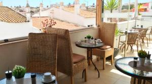 Restaurace v ubytování Suites Inn Lagos