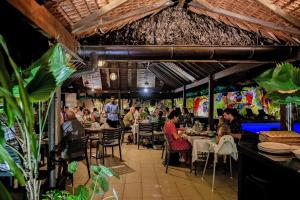 Um restaurante ou outro lugar para comer em The Espiritu