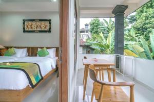 Postel nebo postele na pokoji v ubytování Esty House + 37 fotografií
