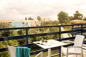 Balkón nebo terasa v ubytování Nasos Hotel & Resort