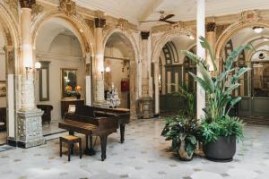 Vstupní hala nebo recepce v ubytování Oriente Atiram Hotel