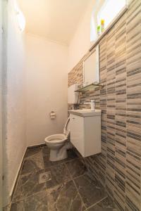 Koupelna v ubytování Apartment Livaja