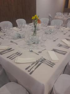 Kép Hostal Restaurante Pacos szállásáról Herrera del Duquéban a galériában