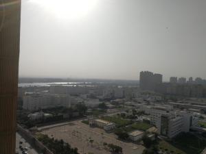 Afbeelding uit fotogalerij van Three bedrooms apartment Nile view maadi in Caïro