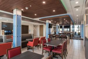 Gallery image of Holiday Inn Express & Suites - Phoenix North - Happy Valley, an IHG Hotel in Phoenix