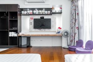 TV a/nebo společenská místnost v ubytování Starry Home