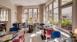 Posezení v ubytování Hotel am Rathaus