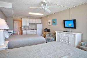 Gallery image of 513 - Island Inn in St. Pete Beach