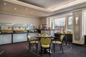 Restoran atau tempat makan lain di Select Hotel Tiefenthal