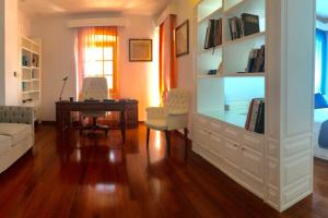 A television and/or entertainment centre at Pyrgi Spetses