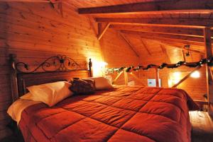 Postel nebo postele na pokoji v ubytování Guesthouse Alonistaina