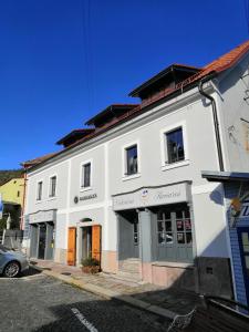 The building in which Az apartmant is located