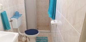 Koupelna v ubytování Stemar Self Catering