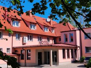 Budova, kde se hotel nachází