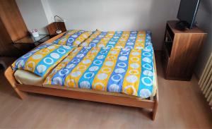 Katil atau katil-katil dalam bilik di Apartmán Adam
