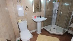 Kúpeľňa v ubytovaní One bedroom 3,4 Mala Zhytomyrska