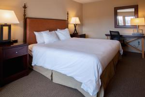 Letto o letti in una camera di Riverside Inn
