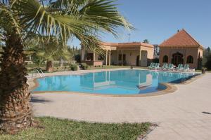 Πισίνα στο ή κοντά στο Villa Zahra Palmeraie +16 φωτογραφίες