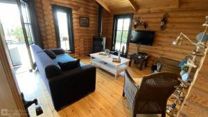 Μια τηλεόραση ή/και κέντρο ψυχαγωγίας στο Chalet 294 - Krabbenkreek