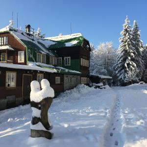 Turnovská chata talvel